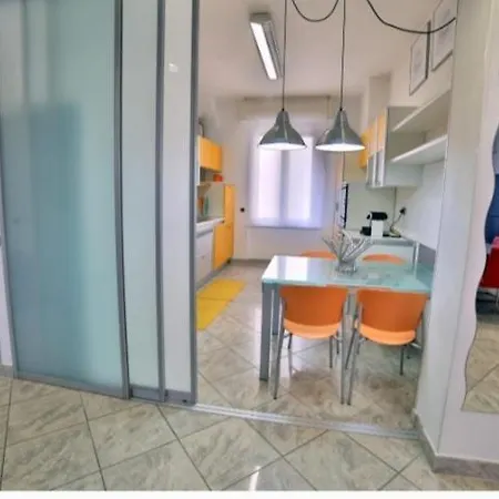 Apartmán Con Idromassaggio E Parcheggio Privato Gratuito,strategico Per Le Cinque Terre E Golfo Dei Poeti *